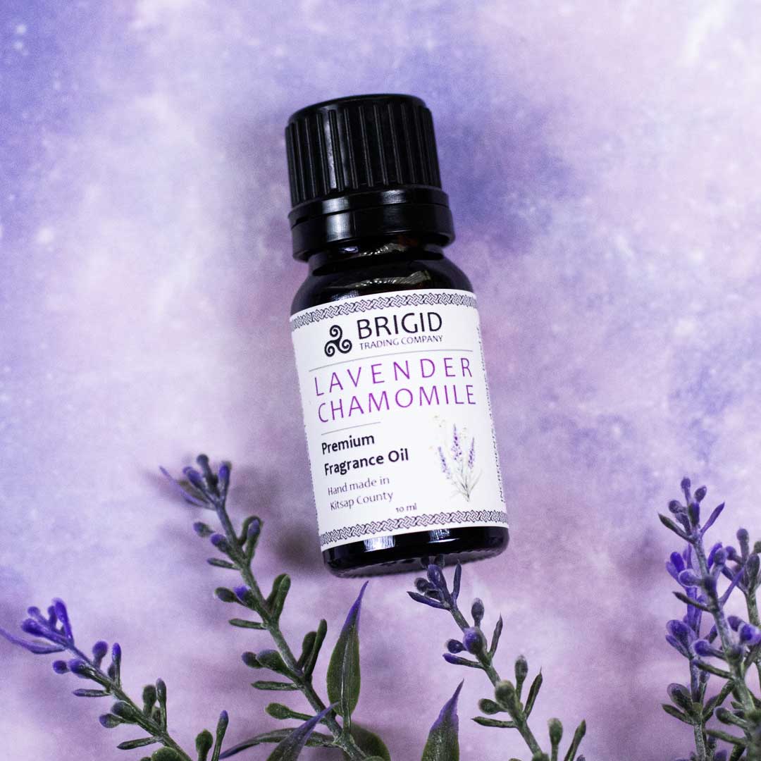 Diffuser Oil Blends - Essential and Premium Fragrance Blends with Lavender Chamomile premium fragrance oil bottle.