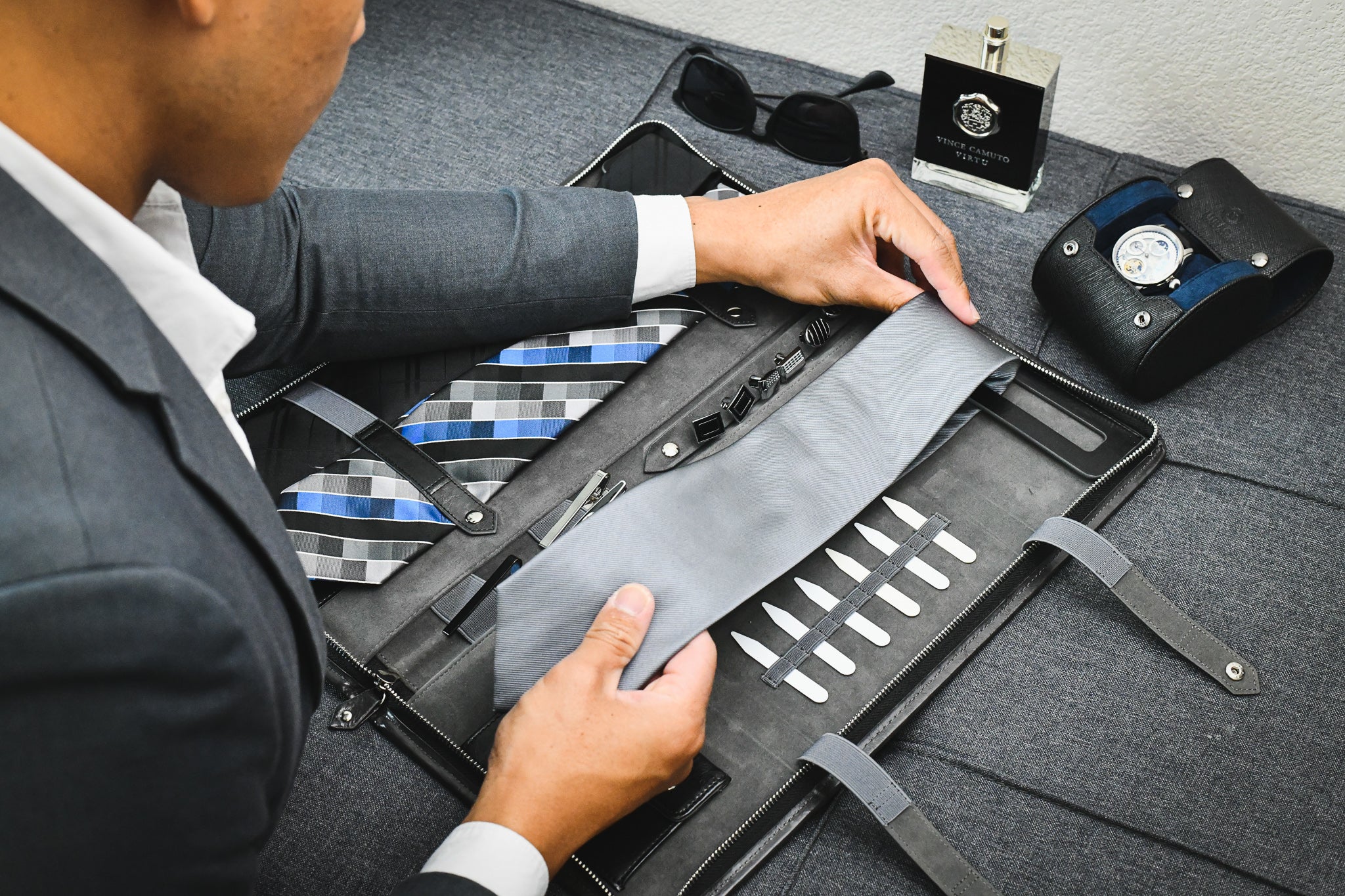 Travel Tie Case - Graphite Black