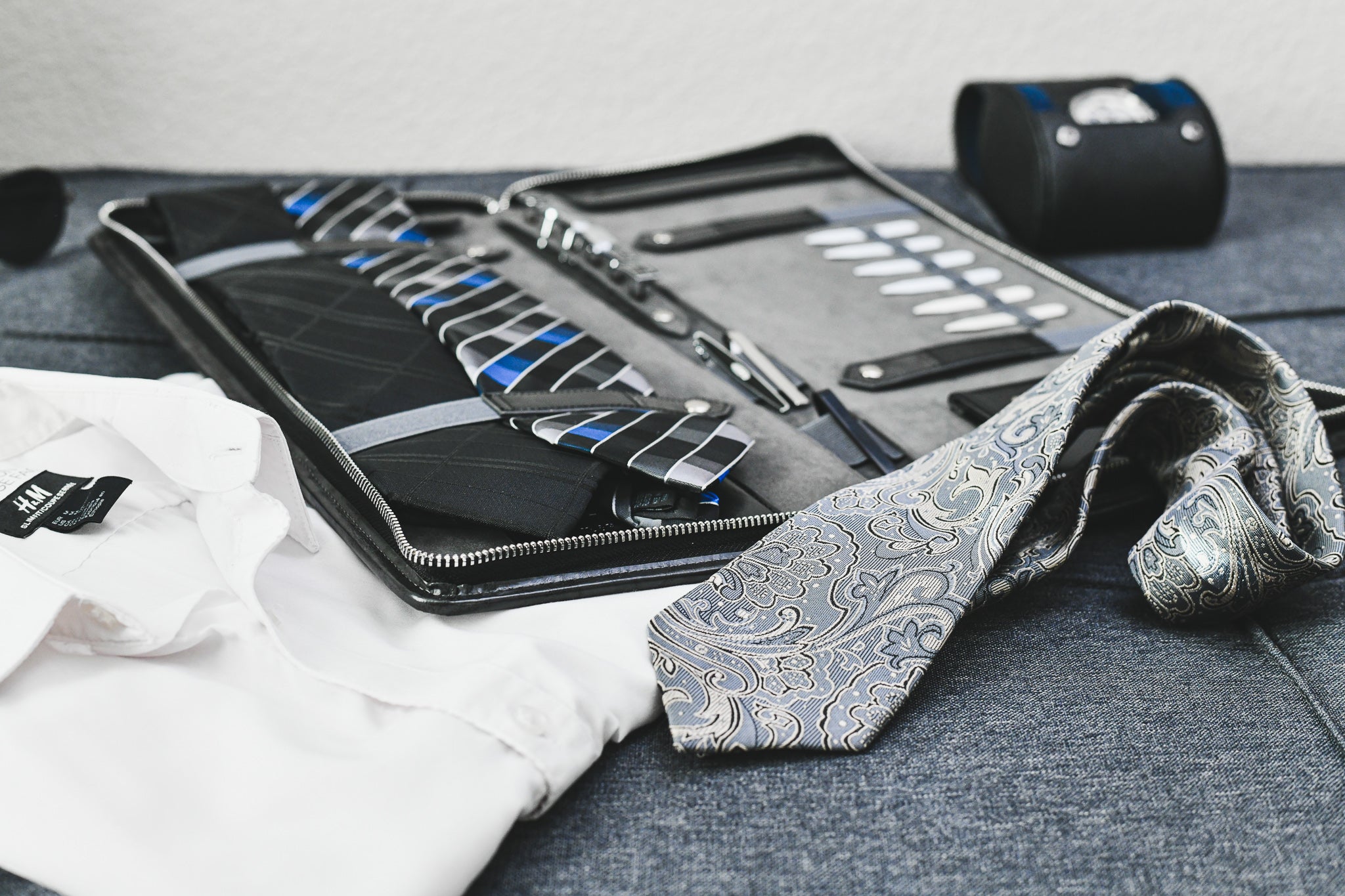 Travel Tie Case - Graphite Black