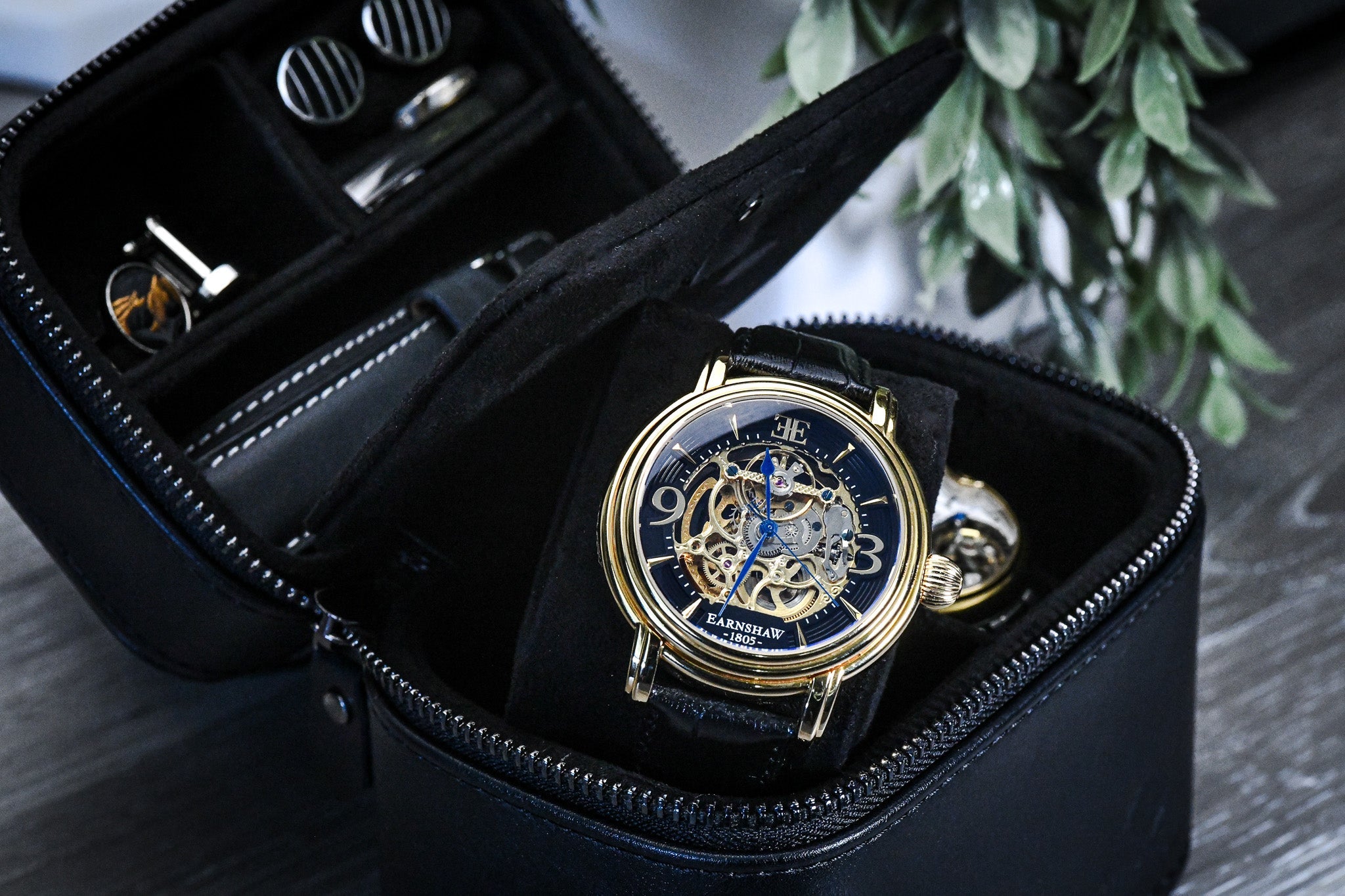 Watch and Jewelry Travel Case - Genuine Leather - Obsidian Black